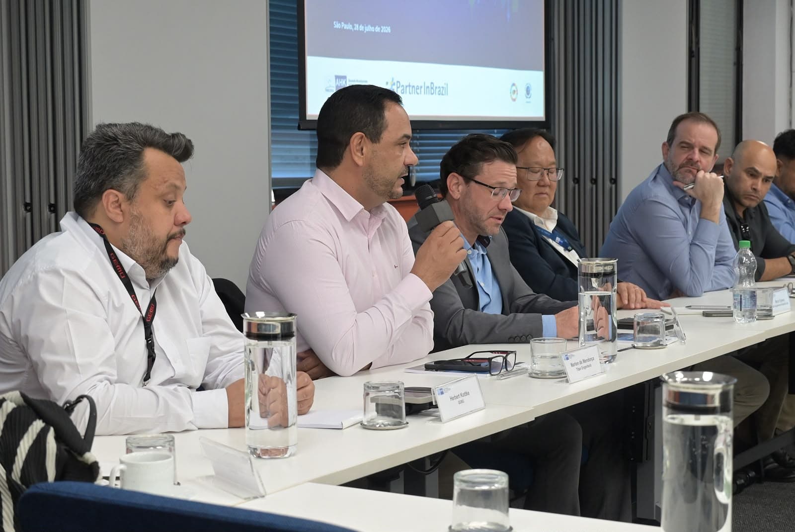 Mesa-redonda do Grupo de Trabalho de Mineração AHK Brasil-Alemanha