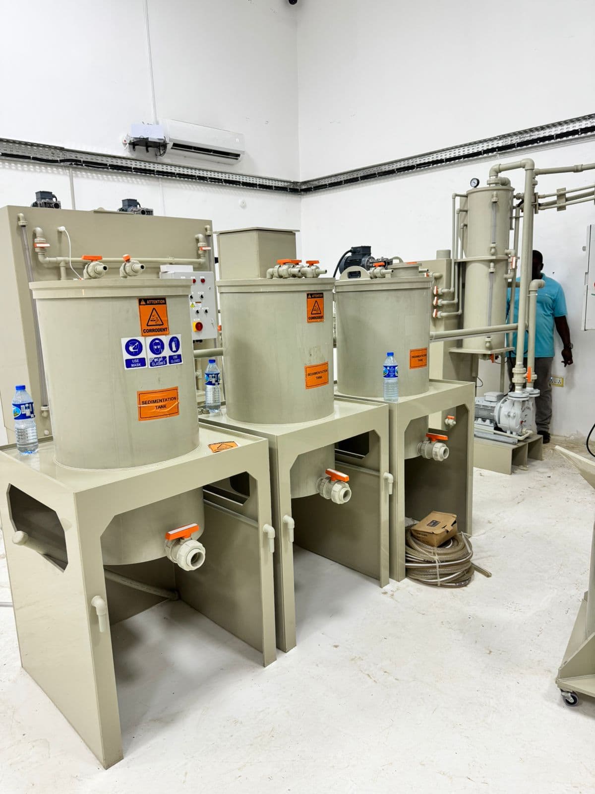 Laboratório químico comissionado